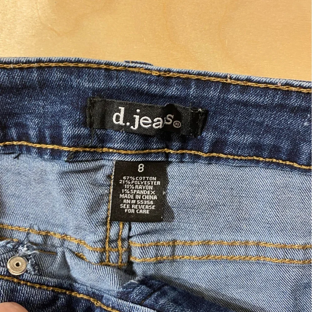 D. Jeans Women's Blue Denim Shorts 8 (OQ)